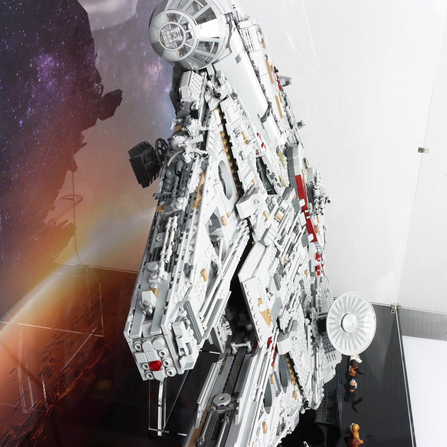 LEGO Star Wars UCS Millennium Falcon 75192 Display Case With Stand